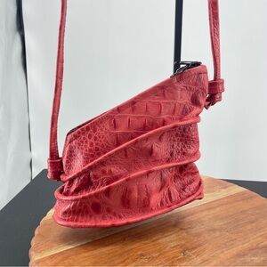 TOM THOMAS Leather Red Hornback Spiral Textured Crossbody Art Deco Purse